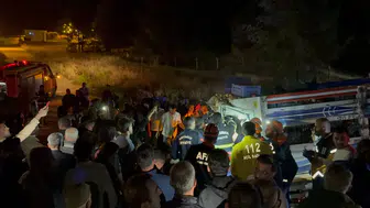 Adıyaman yolunda acı bilanço: Elma yüklü kamyonet ile traktör çarpıştı