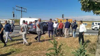 Adıyaman'da kavşak kazası: Üç kişi hastanelik oldu