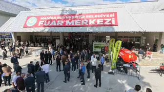 Manisa Ticaret ve Sanayi Odası'nda Sarı Liste Zaferi: 23 Komitenin 22'sinde İpi Göğüslediler