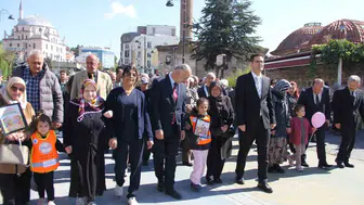 Bolu'da kuşaklar buluştu: Minik ellerden yaşlılara anlamlı destek