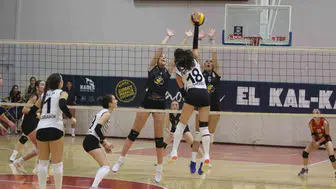 Karabük Gençlikspor parkede fırtına gibi esti: Rakibine set vermedi