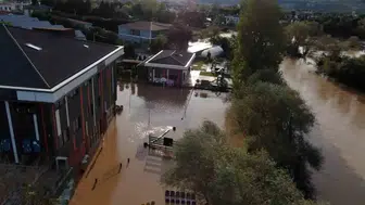 Şile'de kabus dolu gece: Dere taştı, evler sular altında kaldı