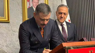 Bakan Çiftçi'nin Yalova Mesaisi Valilik Kapısında Başladı