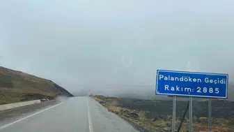 Erzurum'da kışın habercisi: Görüş mesafesi 8 metreye kadar düştü