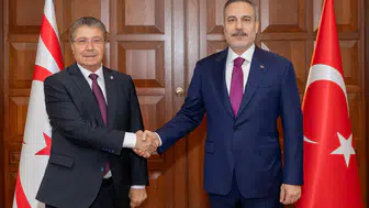 Ankara'da kritik diplomasi trafiği: Hakan Fidan ve Ünal Üstel bir araya geldi
