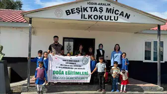 Geleceğin doğa koruyucuları Iğdır'da yetişiyor: Minik öğrencilere özel ders