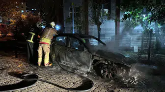 Edirne'de korku dolu anlar: Seyir halindeki araç bir anda alev topuna döndü