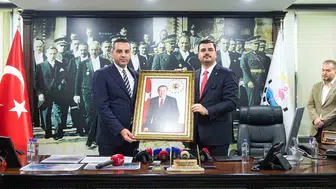 İzmir’de yeni dönem: AK Parti’den Çiğli’ye dev yatırım ve sert muhalefet mesajı