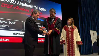 Bilim dünyasında büyük gün: OMÜ’de 2026-2027 akademik yılı ödüllerle taçlandı