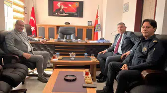 Bolvadin'de kısa süreli görev değişimi: Emniyet Müdürü'ne veda ziyareti