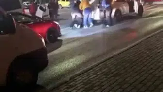 Yıldırım'da sokak ortasında aile kavgası: O anlar saniye saniye kaydedildi