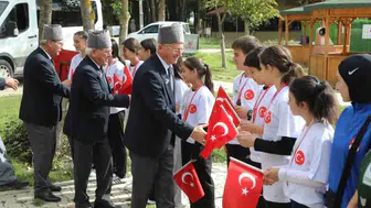 Madalyalı kahramanlar genç sporcularla aynı minderde: Vatan sevgisi elden ele taşınıyor