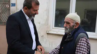 Gürsu'da yaşlıların kapısı çalındı: Yalnız bırakılmayan çınarların yüzü güldü