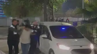 Kadıköy'de dehşet anları: Silah sesleri arasında intihar girişimi