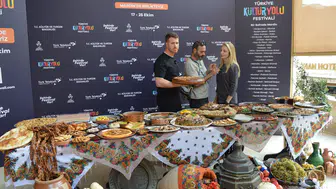Mezopotamya'nın kadim şehri Mardin'de kültür ve sanat rüzgarı esiyor
