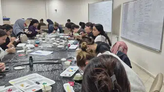 Muğla'da fırçalar Cumhuriyet coşkusu için boyandı: Seramikten ay yıldızlı eserler