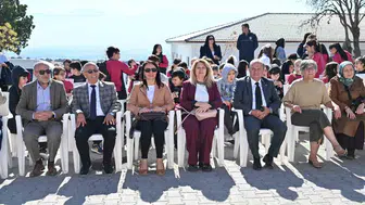 Manisa'da kuşaklararası buluşma: Patili dostlar hem çocuklara hem büyüklere şifa oldu