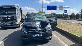 Silvan Bulvarı'nda korkunç kaza: Yaya metrelerce savruldu