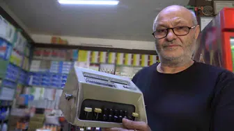 Samsun'da zamanın durduğu o dükkan: Bir kamyonet parasına alınan antika ile 70 yıllık gelenek