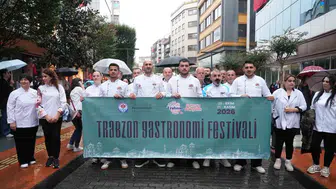 Trabzon'un lezzet rotası dünyaya açılıyor: Gastronomi festivali kortejle başladı