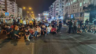 Batman'da yaya geçidi isyanı: Trafiği kestiler