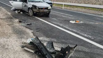 Nevşehir yolunda sabah trafiğinde korkutan kaza: 7 kişi hastanelik oldu