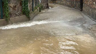 Bodrum'da kabus dolu anlar: Hamile kadın sel sularının arasında mahsur kaldı