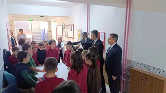 Genç beyinlerin bilimsel keşifleri Bolvadin ve Çay'da sahneye çıktı