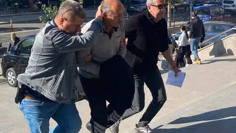 Kuyumcuyu oyuncak silahla korkutmaya çalıştı: Kaçışı kısa sürdü