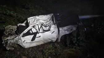 Yusufeli'nde gece yarısı dehşeti: 300 metrelik uçurumda can pazarı