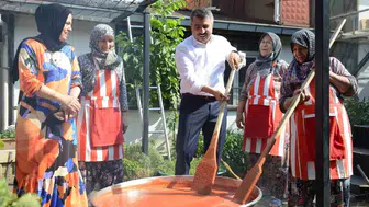 Bursa'da kadınların el emeği artık bir dünya markasına dönüşüyor: Yıldırım'da ekonomik devrim