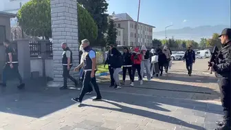 Düzce'de masaj salonlarına şafak operasyonu: 5 kişi cezaevine gönderildi