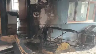 Boyabat'ta kış kabusu: Sobadan sıçrayan kıvılcımlar evi küle çevirdi