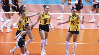 VakıfBank'tan Antalya'da tarihi zafer: Kupa koleksiyonuna bir halka daha eklendi