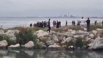 Mersin sahilinde acı gün: Serinlemek için girdikleri denizde üç gençten biri yaşamını yitirdi