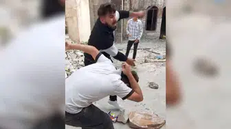 Şanlıurfa'da dehşet anları: Metruk binada dört kişiyi dakikalarca darp etti