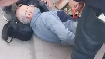 İnegöl'de korkutan kaza: Çatı tamiri sırasında beton zemine çakıldı