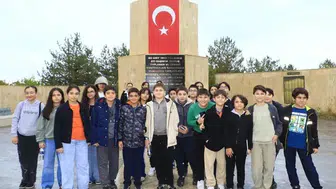 Sınıfın dışına taşan tarih dersi: Vanlı öğrenciler geçmişin izini sürüyor