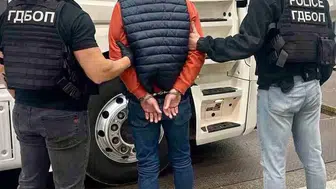 Sınır kapısında şüpheli çanta: Türkiye yolundaki tırda büyük uyuşturucu operasyonu