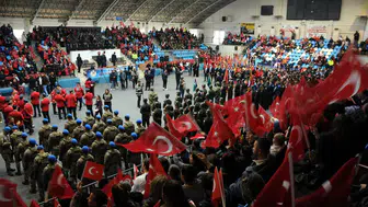 Trakya'da Cumhuriyet coşkusu salonlara sığmadı: Hava muhalefeti kutlamaların ruhunu değiştiremedi