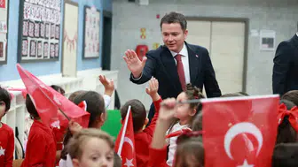 Minik ellerde Cumhuriyet coşkusu: Osmangazi'nin kreşlerinde bayram heyecanı