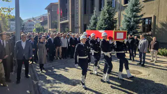 Afyonkarahisar'da hüzünlü veda: Vali Yardımcısı İhsan Ayrancı son yolculuğuna uğurlandı