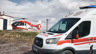 Minik yaşam için gökyüzünde zamanla yarış: 21 günlük bebeğe acil müdahale