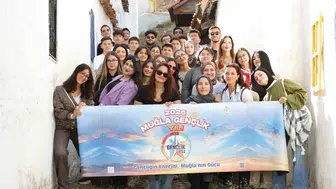 Üniversiteliler Muğla'yı keşfediyor: Şehre ilk adım valilik ziyaretiyle atıldı