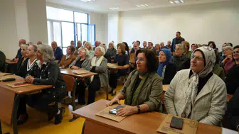 Kampüste ikinci bahar: 60 yaş üstü öğrenciler için ders zili çaldı