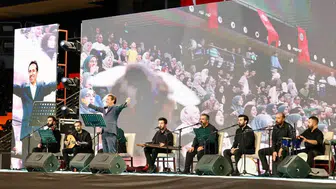 Mersin'de Peygamber sevgisi naatlarla yankılandı: 63 şairin eseri tek kitapta buluştu