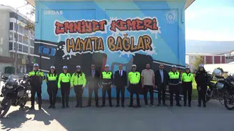 Bursa sokaklarında alışılmadık uyarı: Elektrik trafoları artık hayat kurtarıyor