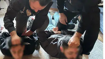 Bayrampaşa'da film sahnelerini aratmayan soygun: Çaldıkları ganimetle poz verdiler