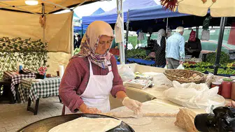 Yırtık terliklerle başladığı hayat mücadelesinde engelleri hamurla aştı