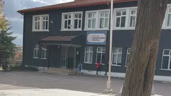 Okulda meyve suyu paniği: 12 öğrenci hastanelik oldu